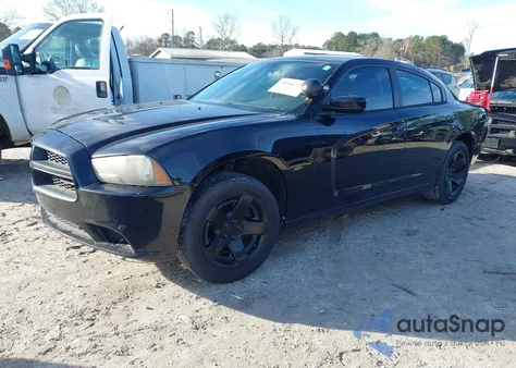 2013 Dodge Charger Police z USA, uszkodzony, nr VIN 2C3CDXAT6DH673836